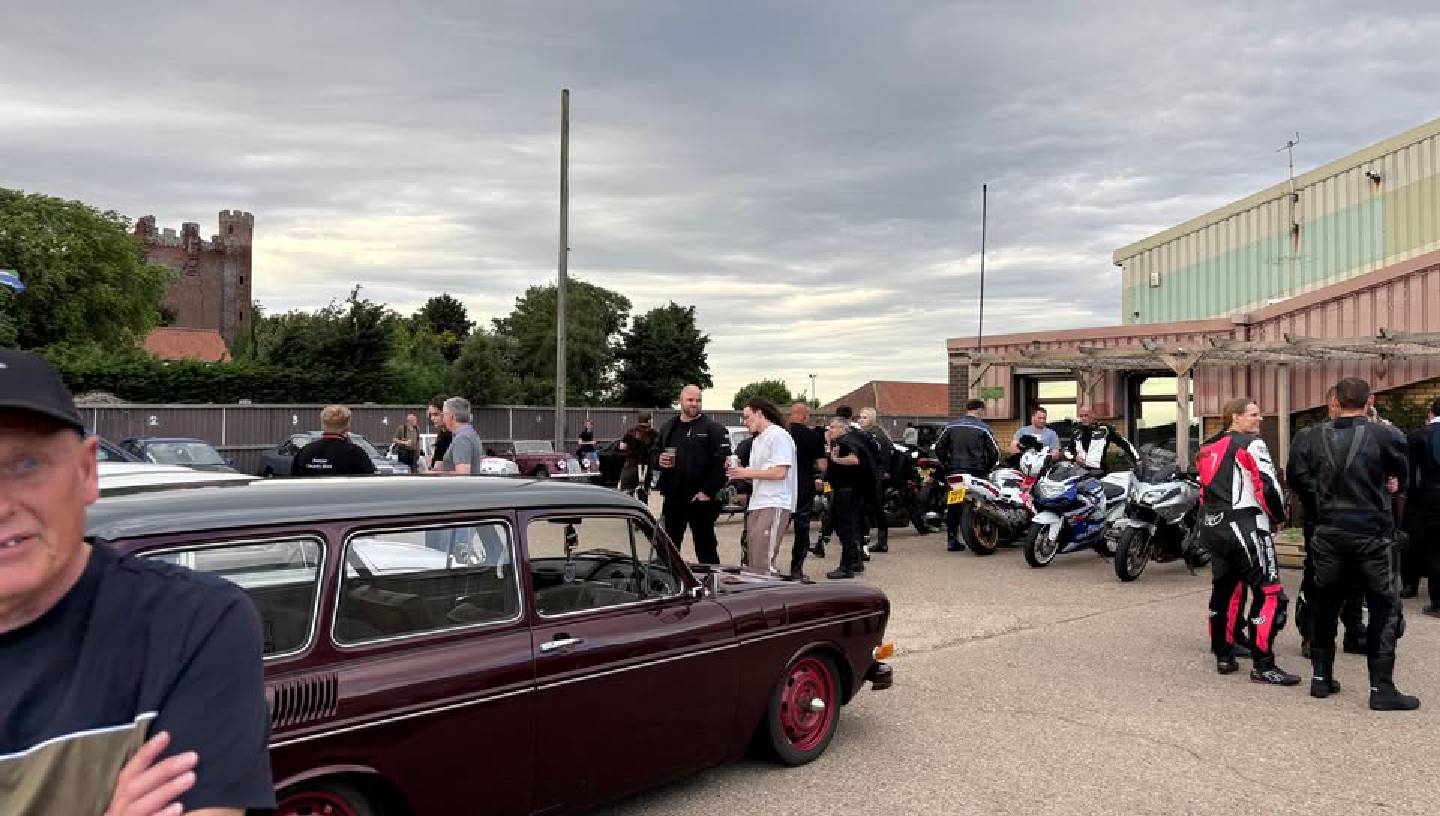 BOSTON BOWL CAR NIGHT