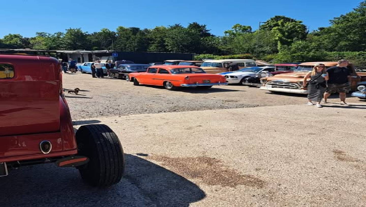 THE DRINK SUNDAY BREAKFAST MEETING