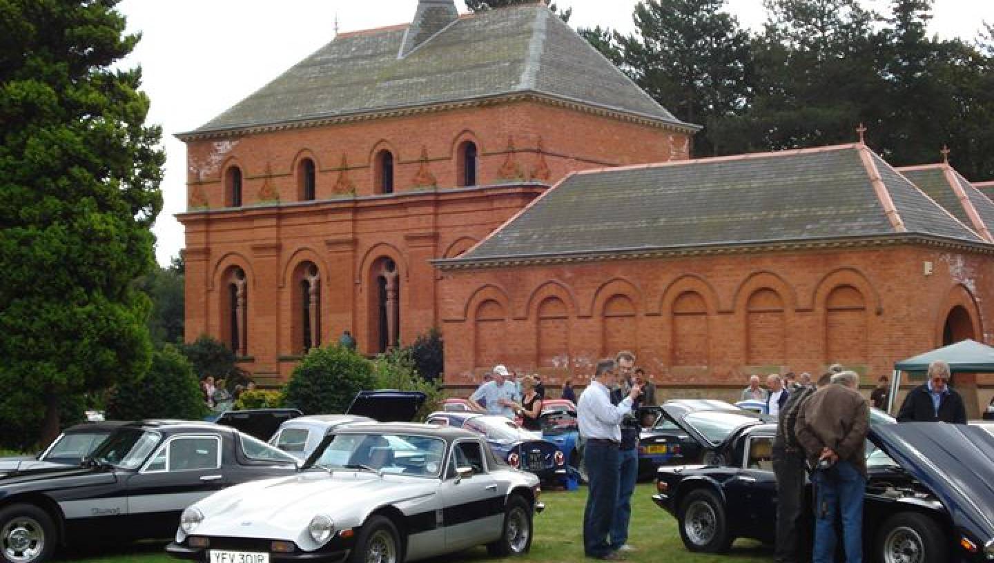 PAPPLEWICK CLASSIC AND VINTAGE VEHICLE SHOW