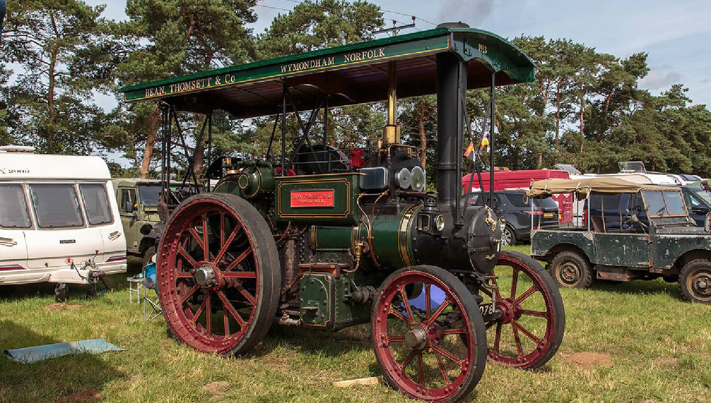 WEETING STEAM ENGINE RALLY AND COUNTRY SHOW