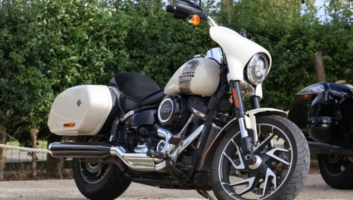 PISTONS AND RINGS: 2 WHEELS WEDNESDAY