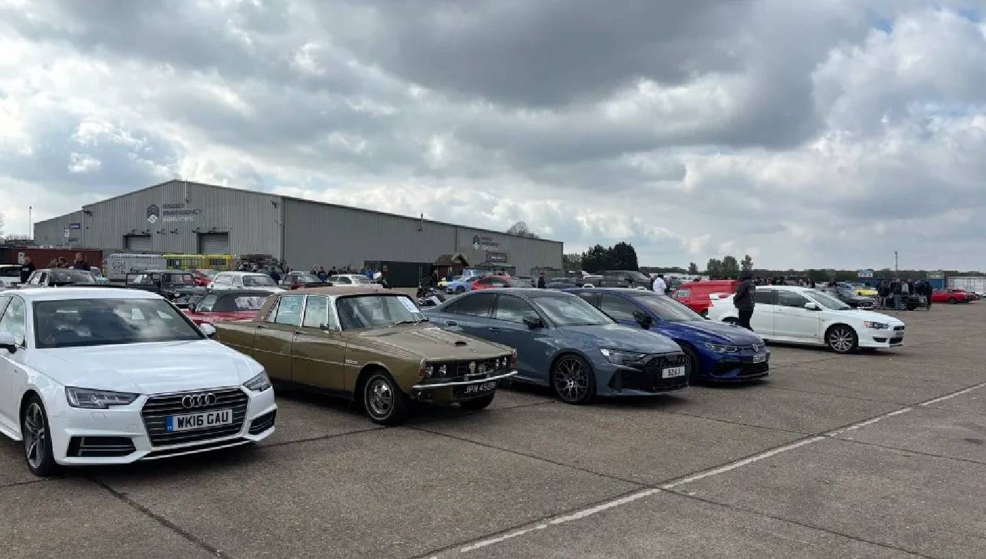 STEVE'S BREAKFAST CLUB MEET