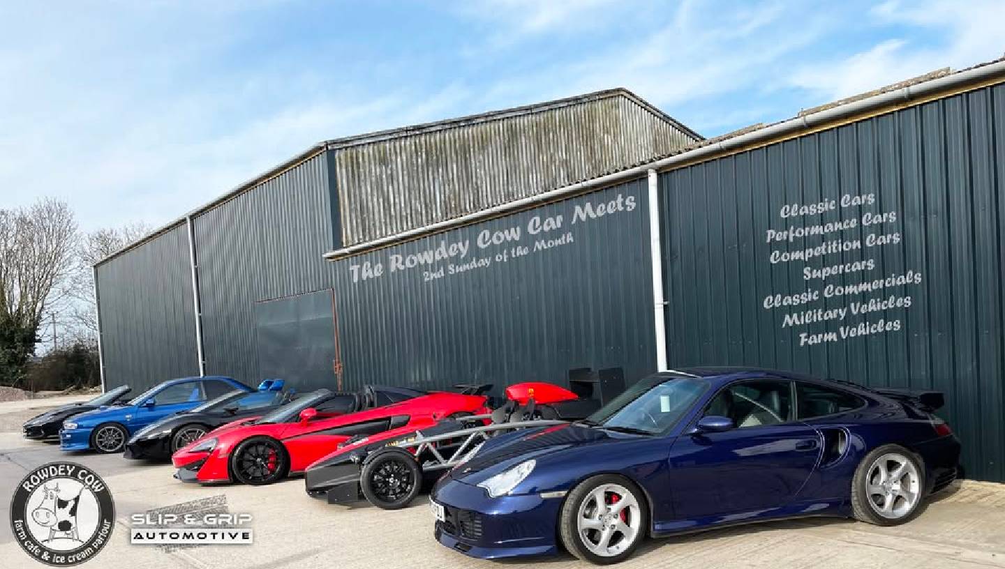 Health goth poke listicle bushwick