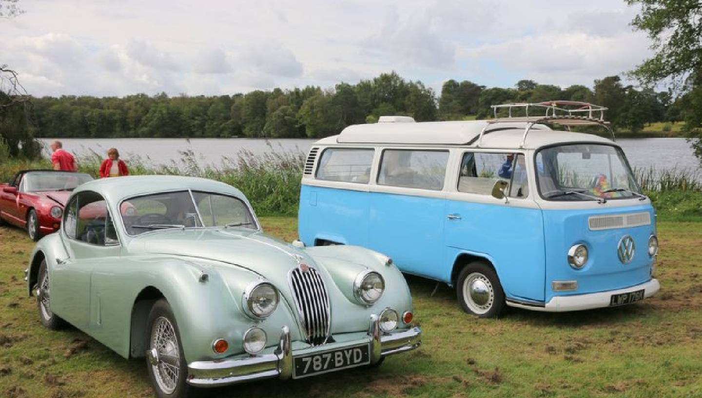 CLASSIC SHOWS SOUTH YORKSHIRE CLASSIC CAR AND MOTORCYCLE SHOW