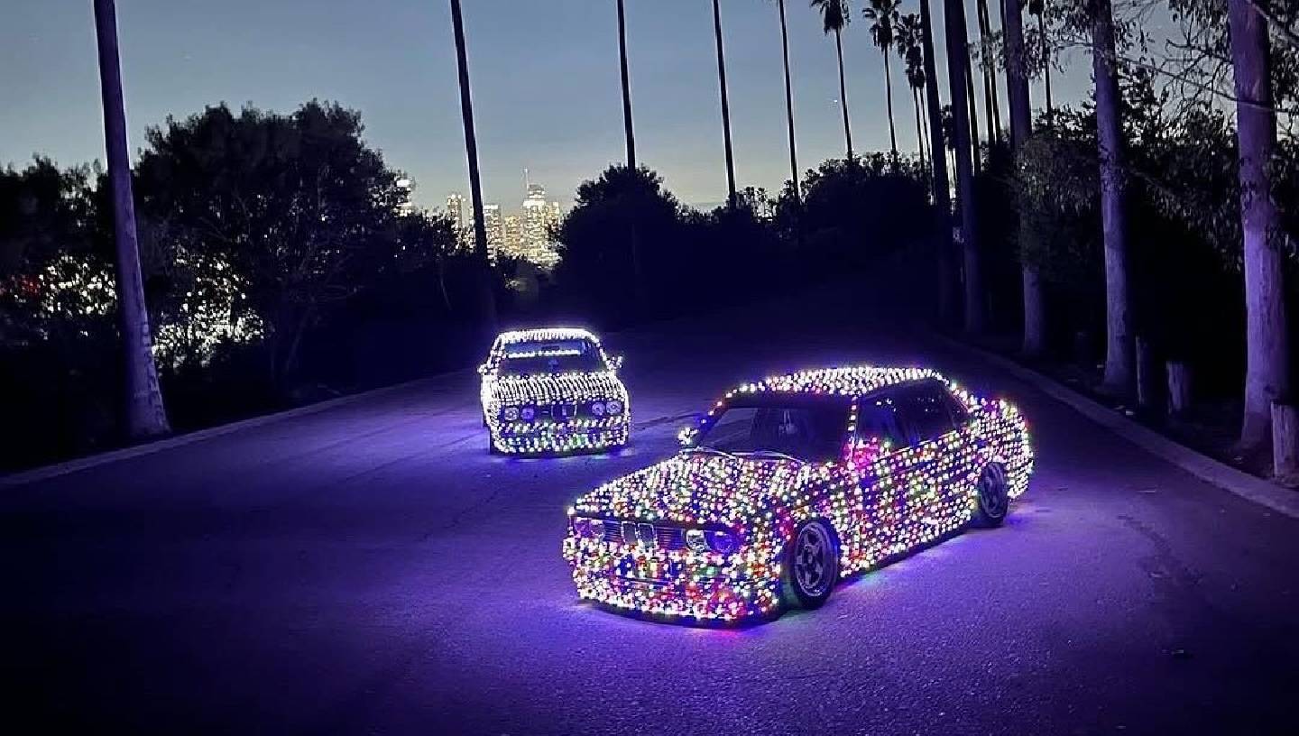 THE PISTON'S CHRISTMAS CAROLS & LUMINATIONS